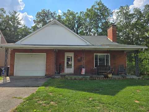 207 Queen Street, BECKLEY, WV 25801