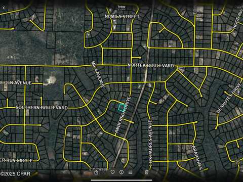 Carver Circle, Alford, FL 32420