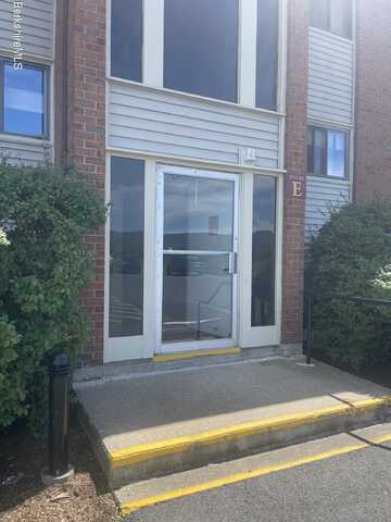 189 Stratton Rd, Williamstown, MA 01267