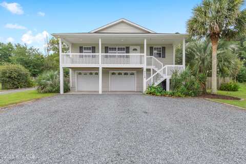 7115 Cedar Court NW, Ocean Isle Beach, NC 28469