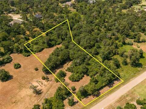 9733 Lancaster Drive, Iola, TX 77861