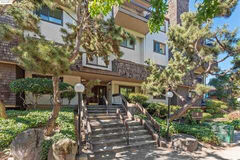 325 Vernon St, Oakland, CA 94610
