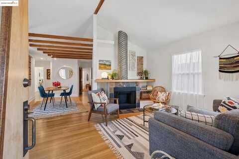 1622 Belvedere Ave, Berkeley, CA 94702
