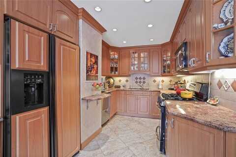 2514 Hubband Street, Brooklyn, NY 11235