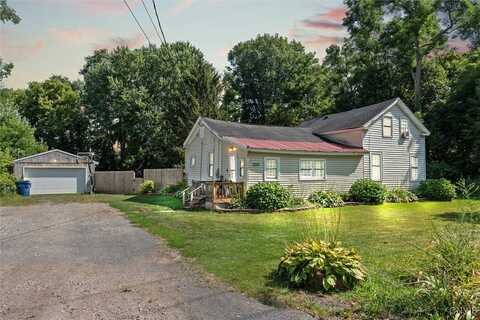 6182 Airport Road, Camillus, NY 13209