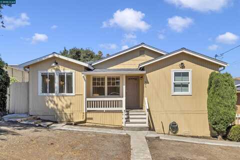 948 Jones Ave, Pinole, CA 94564