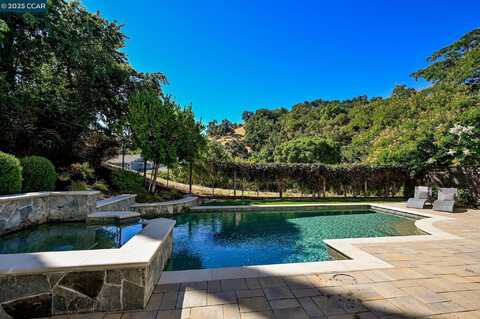 47 Kentfield Ct, Alamo, CA 94507
