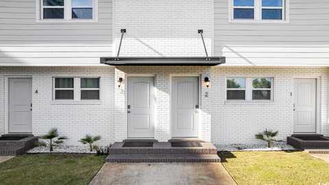 409 17th Ave. N, Myrtle Beach, SC 29577