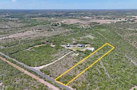 185 W Lake Ranch Road, Sandia, TX 78383