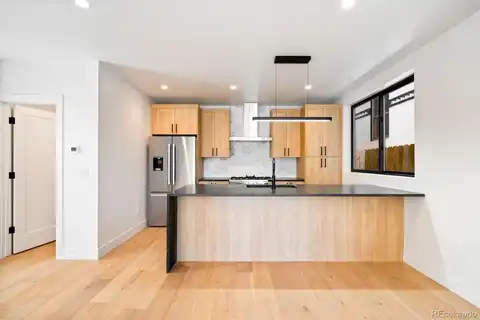 17 S Pennsylvania Street, Denver, CO 80209