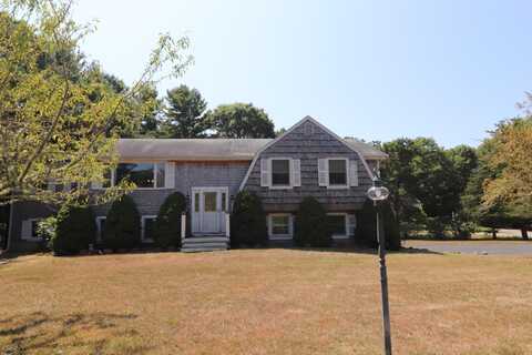 29 Carl Landi Circle, East Falmouth, MA 02536