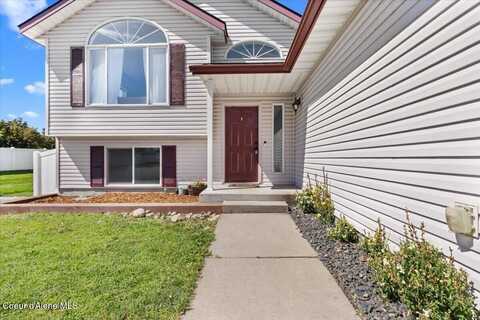 813 N Doryport Ct, Post Falls, ID 83854