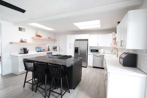 1241 Pennsylvania Avenue, Beaumont, CA 92223