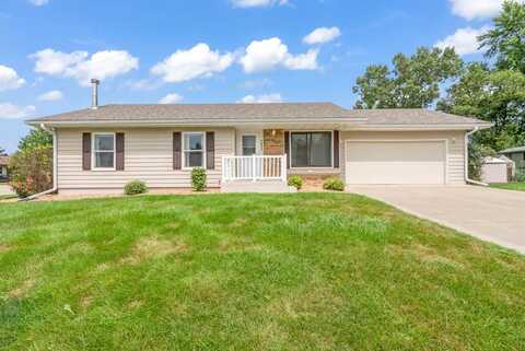 1025 U Avenue, Nevada, IA 50201