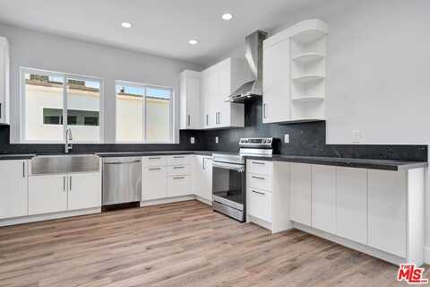11611 Burbank Blvd, North Hollywood, CA 91601