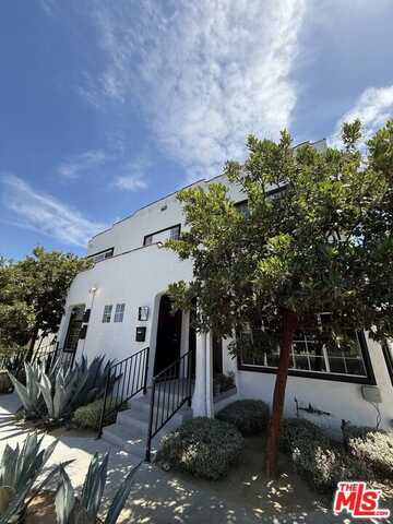 1326 S Bronson Ave, Los Angeles, CA 90019