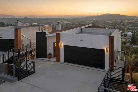 2391 Yorkshire Dr, Los Angeles, CA 90065