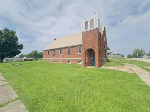 201 N Maple Street, Wyoming, IA 52362
