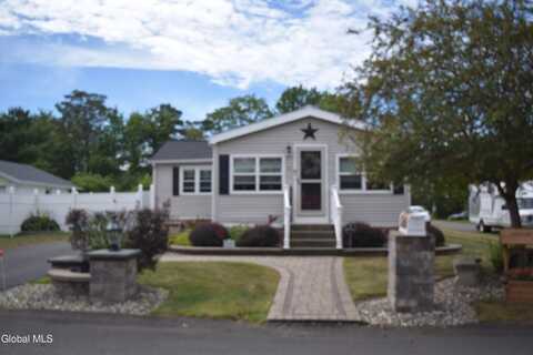 7 Delaware Avenue, East Greenbush, NY 12144