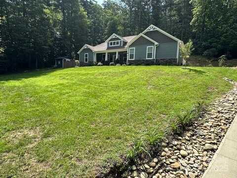 1329 Walnut Cove Road, Hendersonville, NC 28739