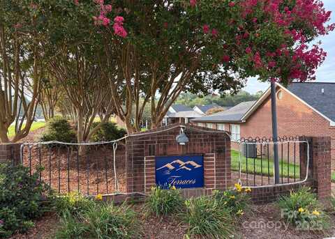 3910 Azalea Trail, Denver, NC 28037
