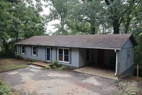 124 Pine Hill Drive, Swannanoa, NC 28778