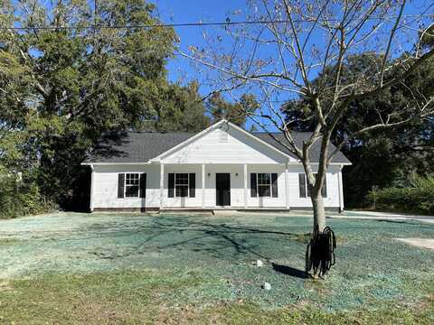 920 Weeks Lane, Round O, SC 29474