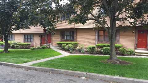 405 Glendale Avenue, Bridgeport, CT 06606