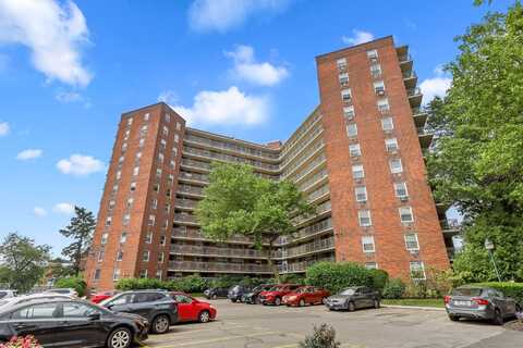 71 Strawberry Hill Avenue, Stamford, CT 06902