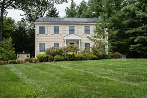 2A Aspen Way, Danbury, CT 06811