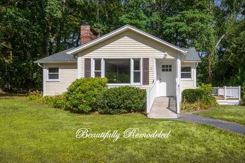 11 Stone Court, Ledyard, CT 06335