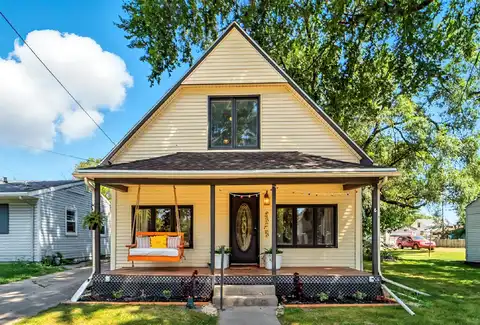 1507 Searle Street, Des Moines, IA 50317