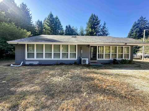 2350 Parkway, Crescent City, CA 95531