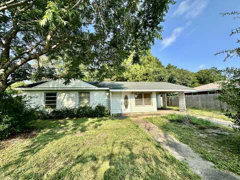 6 Stewart Circle, Fort Walton Beach, FL 32547