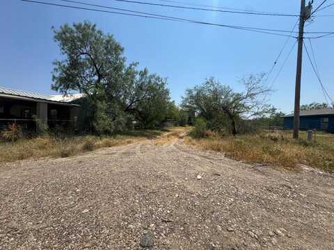 1990 Las Quintas Boulevard, Eagle Pass, TX 78852