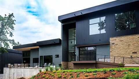 1104 N Fillmore Street, Bentonville, AR 72712