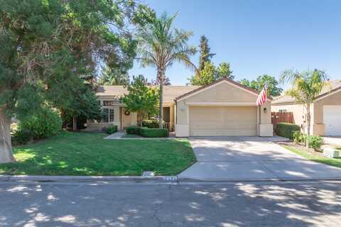 2371 Goshen Avenue E, Fresno, CA 93720
