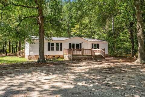 7370 Laurinburg Road, Raeford, NC 28376