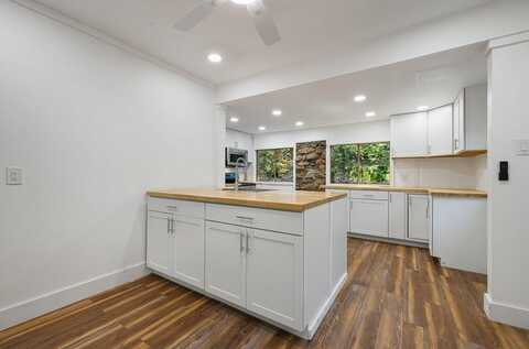 111 rose creek rd., Franklin, NC 28734