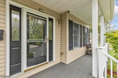 141 Garfield St, Berkeley Heights, NJ 07922