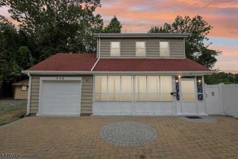 776 McBride Ave, Woodland Park, NJ 07424