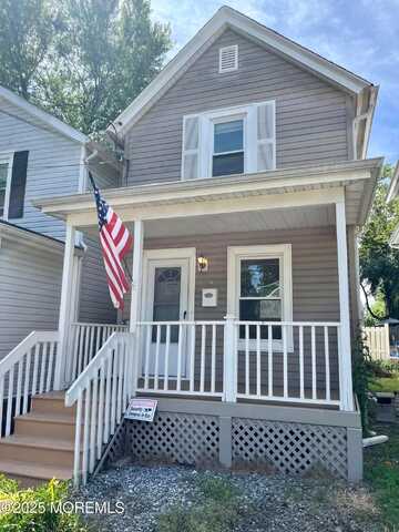 15 St Marys Place, Red Bank, NJ 07701