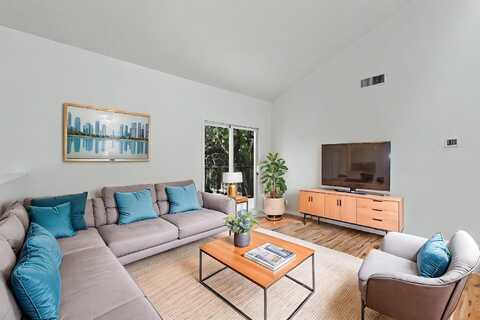 3501 JUAN TABO Boulevard NE unit: J4, Albuquerque, NM 87111