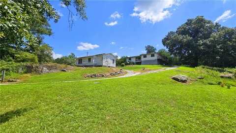 2011 Carr Road NE, Conyers, GA 30012