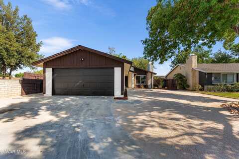 1003 Lightcap Street, Lancaster, CA 93535