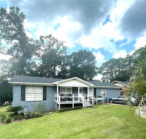 211 Hillside Drive, Chickasaw, AL 36611