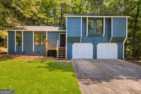 3346 Deshong, Stone Mountain, GA 30087