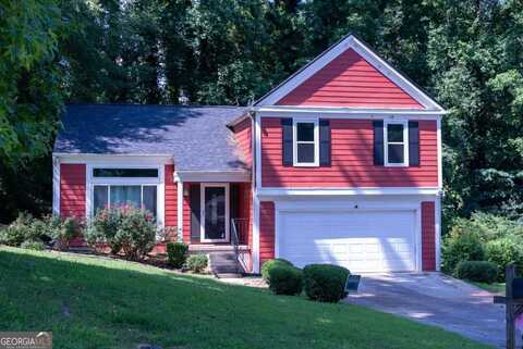 7472 Woods, Lithonia, GA 30058