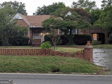 3771 Vineville, Macon, GA 31204