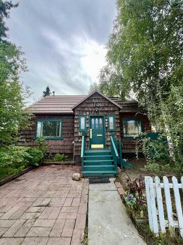 209 2ND AVENUE, Fairbanks, AK 99701